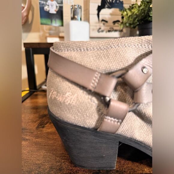 Blowfish nwob booties size 8‎ - Picture 8 of 11